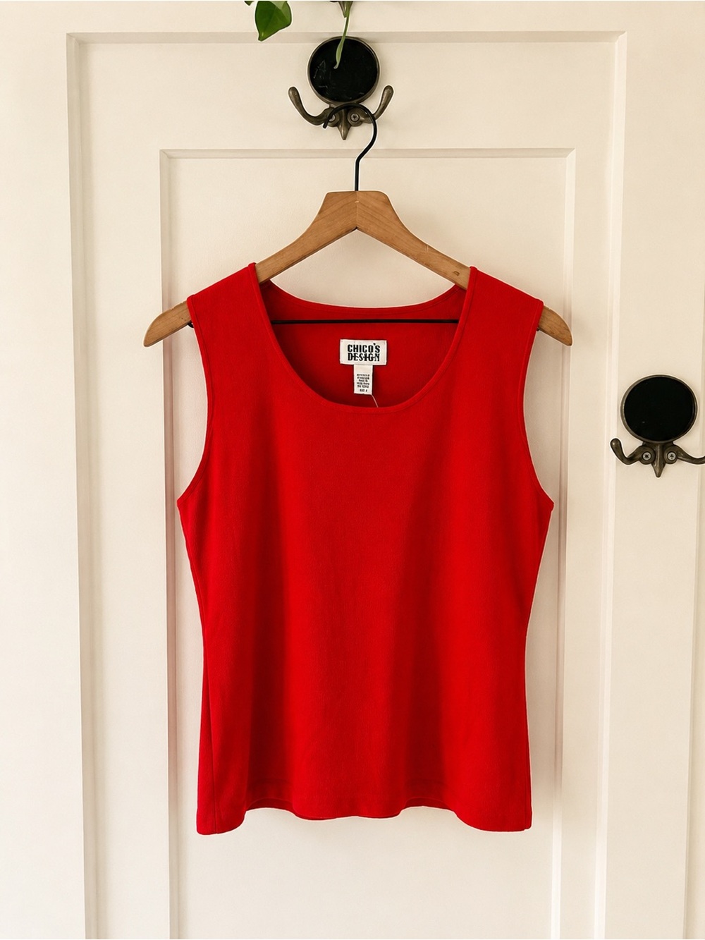 Vintage Chico’s Design Red Knit Tank Top Made in Hong Kong Minimalist Shell